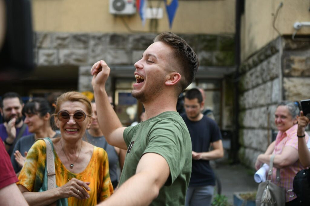 Novinar Zoomera Darko Gligorijević nakon puštanja iz pritvora (foto: Gavrilo Andrić)